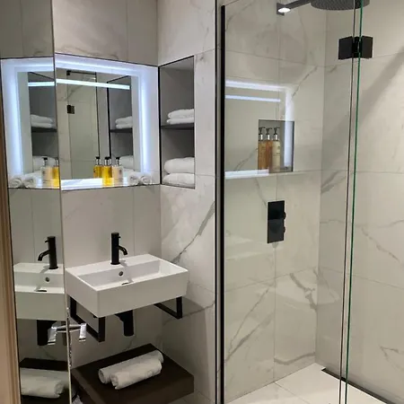 The General Tarleton מלון הרוגייט