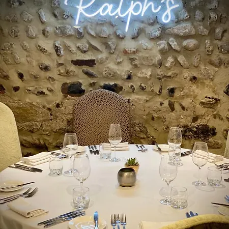 The General Tarleton 5* Χαρογκέιτ