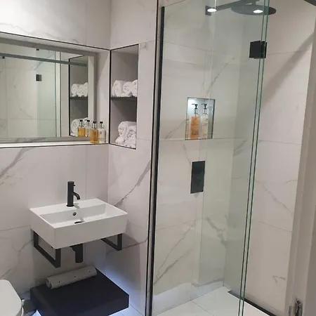 The General Tarleton מלון הרוגייט