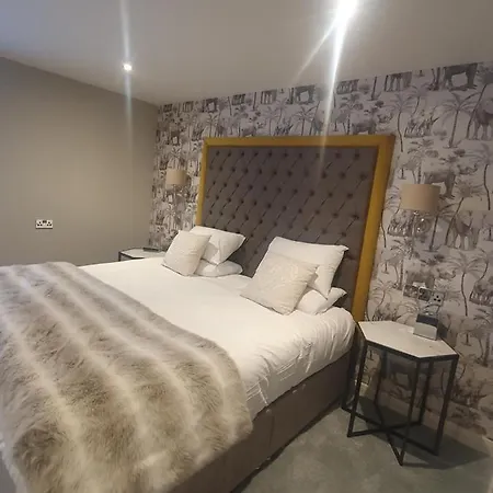 Inn The General Tarleton 5*