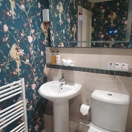 The General Tarleton 5* הרוגייט