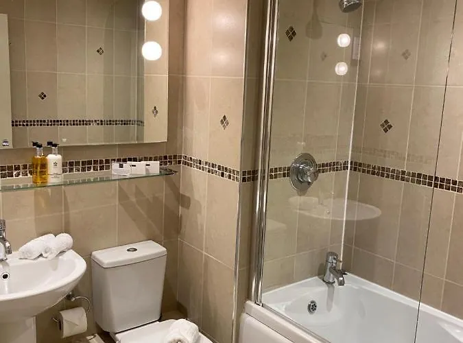 The General Tarleton Hotel