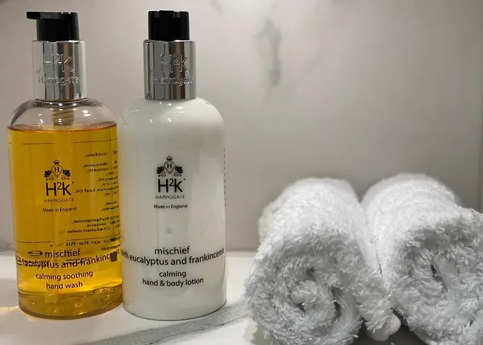 The General Tarleton Hotel