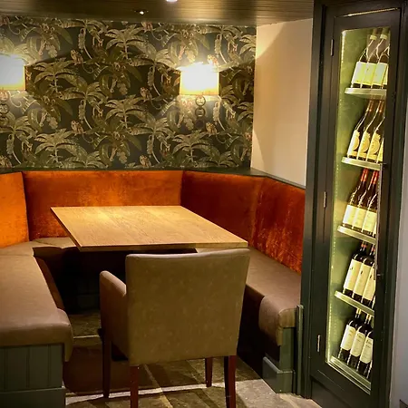 The General Tarleton 5*