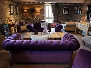 The General Tarleton Hotel